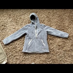 Women’s medium north face jacket